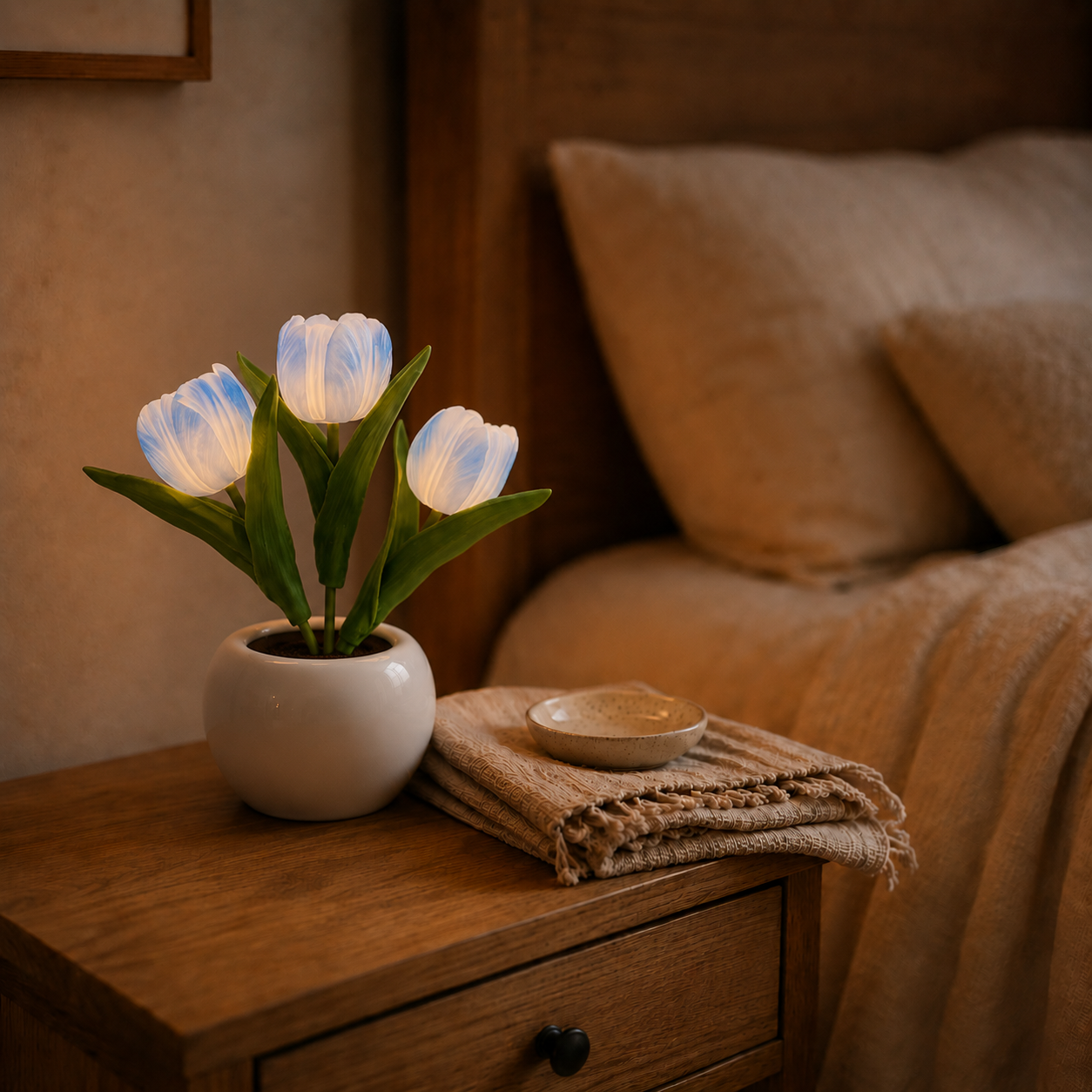 Ceramic Tulip LED Night Lamp – Rechargeable Battery Table Light, Decorative Flower Nightlight for Bedroom, Living Room, Home Decor Gift